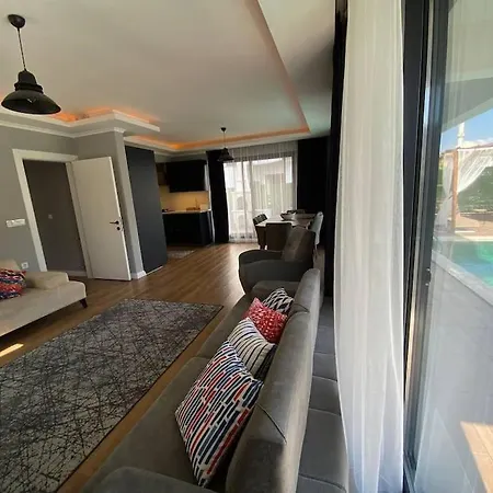 Guney Apartamento *